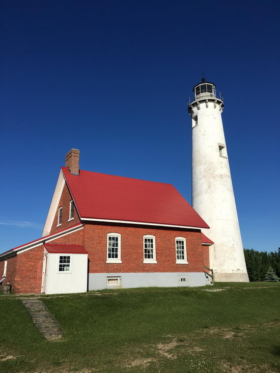 Tawas Point Light (newer photo)